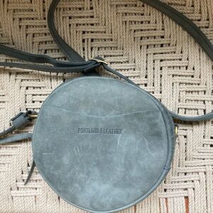 Portland Leather Circular Crossbody in Storm